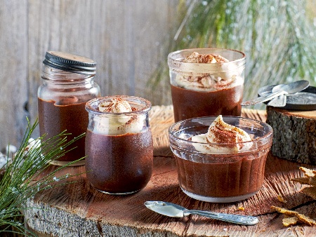 Шоколадов крем ганаш с масло, течна сметана и желатин за десерт - снимка на рецептата